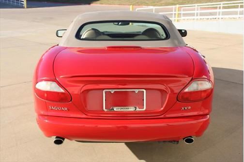 2000 Jaguar XKR Base