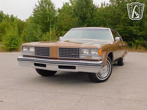1976 Oldsmobile 98 Base