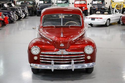 1947 Ford Deluxe Base