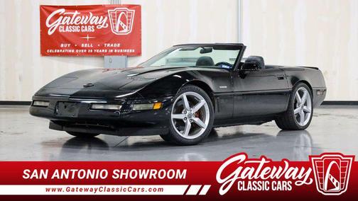 BLACK 1996 Chevrolet Corvette Base