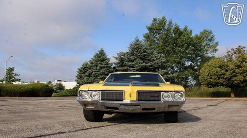 Yellow 1970 Oldsmobile Cutlass