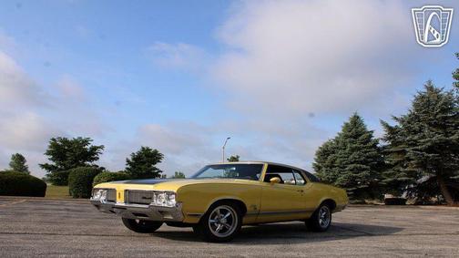 Yellow 1970 Oldsmobile Cutlass