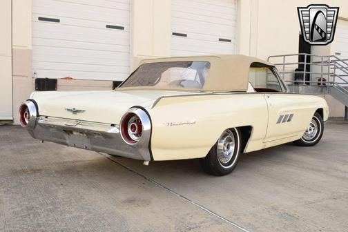 1963 Ford Thunderbird Base