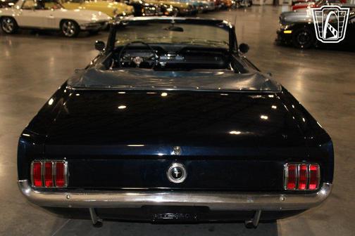 1965 Ford Mustang Base