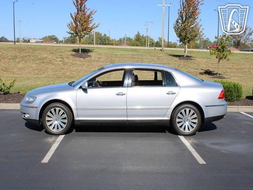 2006 Volkswagen Phaeton V8