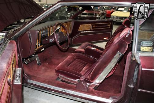 1985 Buick Riviera 