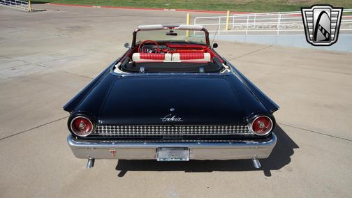 1961 Ford Galaxie Base