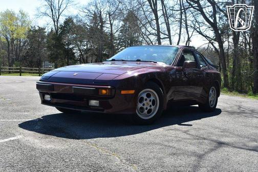 1987 Porsche 944 