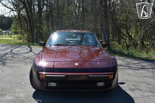 1987 Porsche 944 