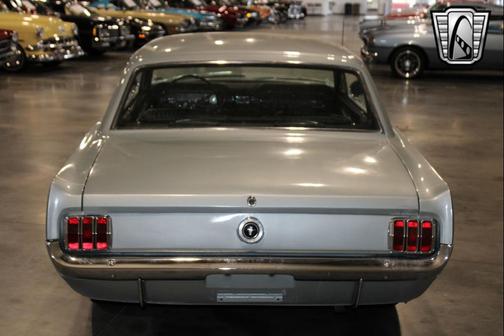 1965 Ford Mustang Base