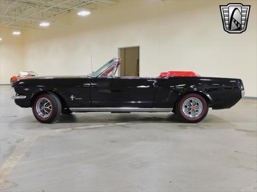 1965 Ford Mustang Base
