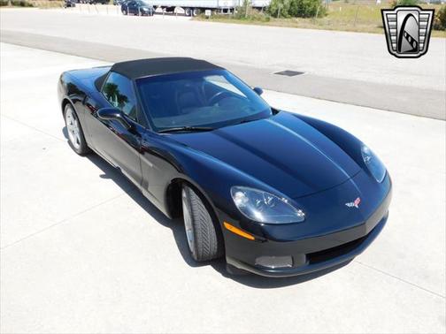 2005 Chevrolet Corvette Base