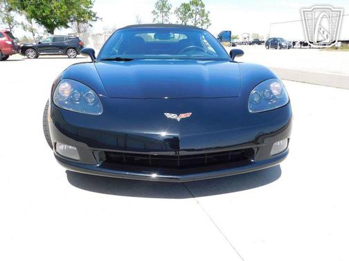 2005 Chevrolet Corvette Base