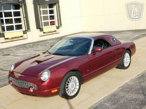 2004 Ford Thunderbird Base