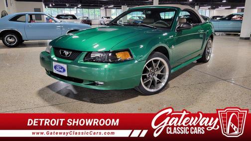 Electric Green Clearcoat Metallic 1999 Ford Mustang GT