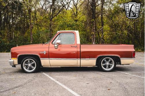1987 Chevrolet C10/K10 Base