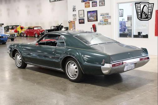 1969 Oldsmobile Toronado 