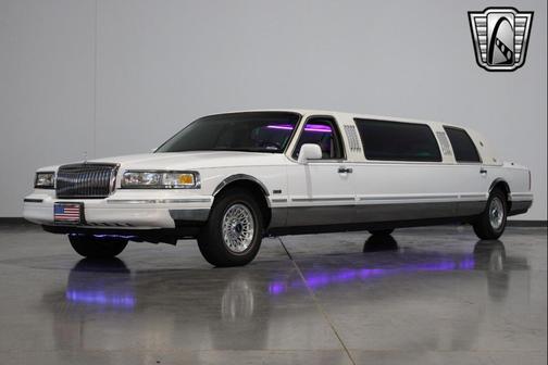 1996 Lincoln Town Car Executive