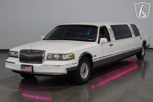 1996 Lincoln Town Car Executive