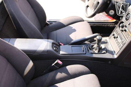 1990 Mazda MX-5 Miata 