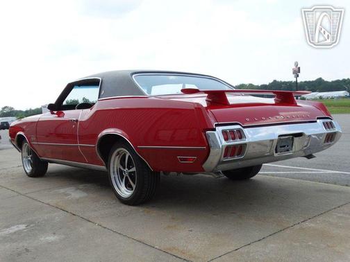 Red 1972 Oldsmobile Cutlass Supreme Base