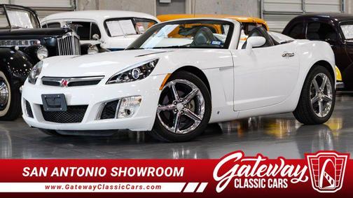 2008 Saturn Sky Red Line