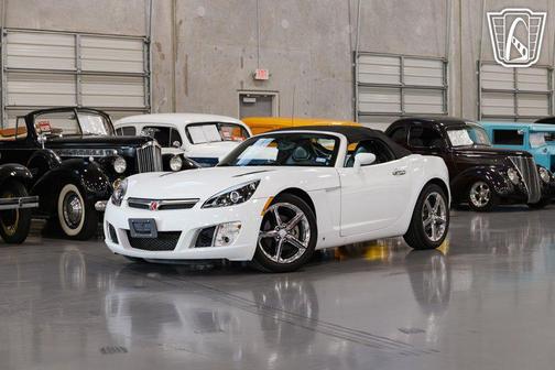 2008 Saturn Sky Red Line