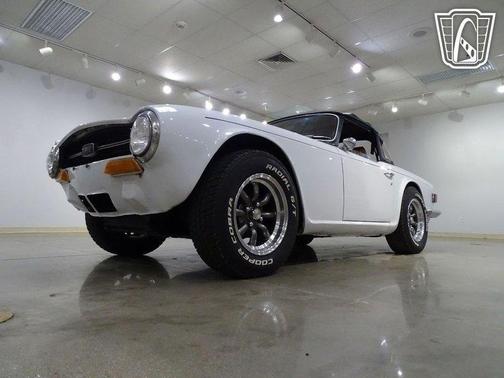 1972 Triumph TR6 Base