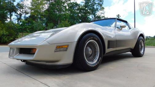 Harvest Gold 1982 Chevrolet Corvette