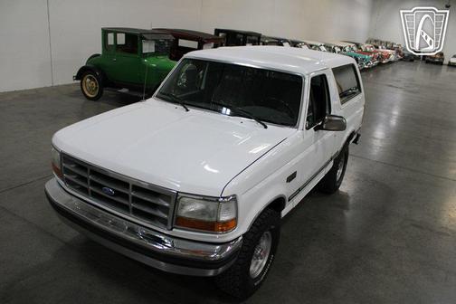 1992 Ford Bronco XLT