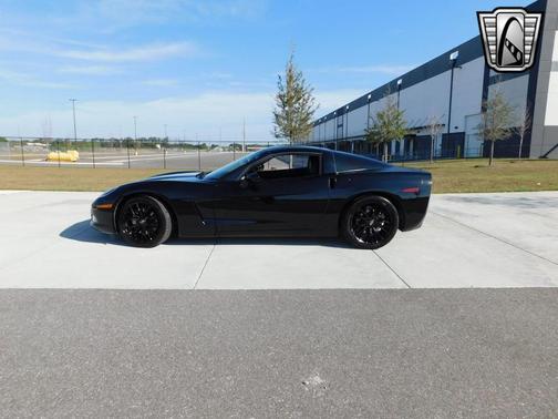 2005 Chevrolet Corvette Base