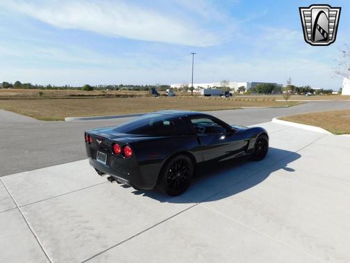 2005 Chevrolet Corvette Base