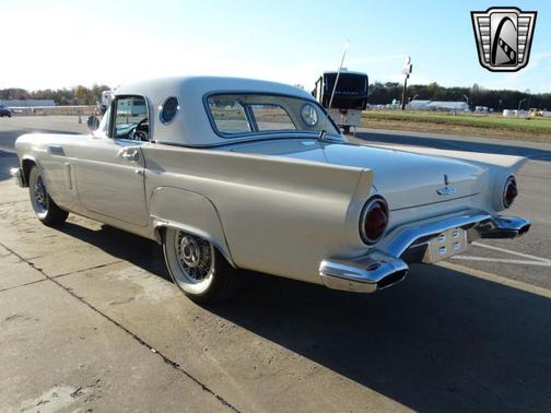 1957 Ford Thunderbird Base