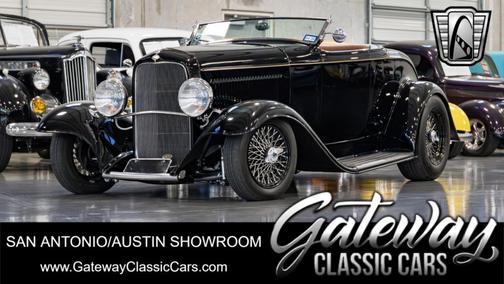1932 Ford Roadster 