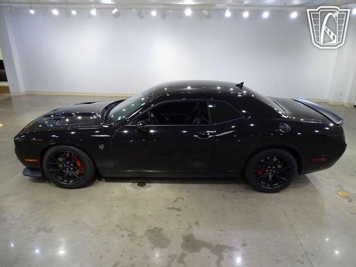 2015 Dodge Challenger SRT Hellcat