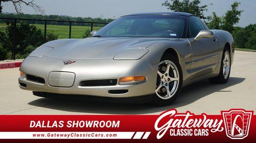 Pewter Metallic 2000 Chevrolet Corvette Base
