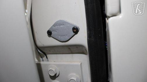 White 1977 Ford Bronco