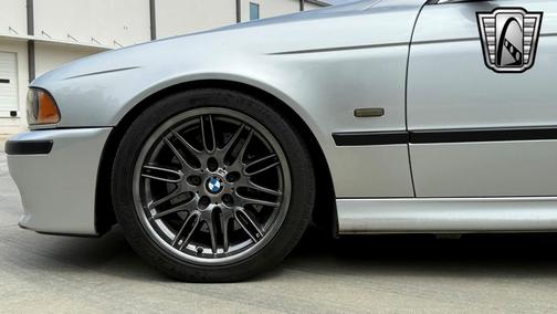 2001 BMW 540 