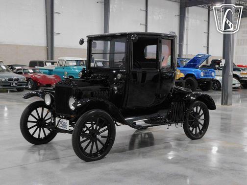 1918 Ford Model T 