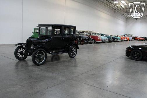 1925 Ford Model T 