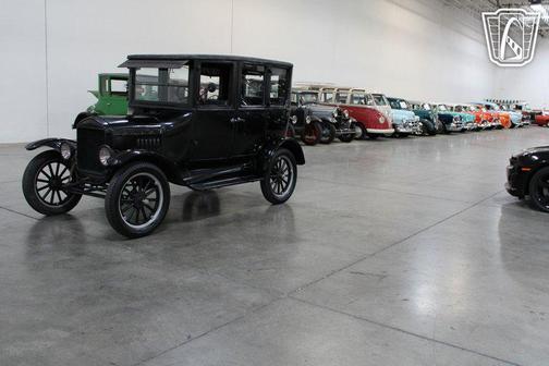 1925 Ford Model T 