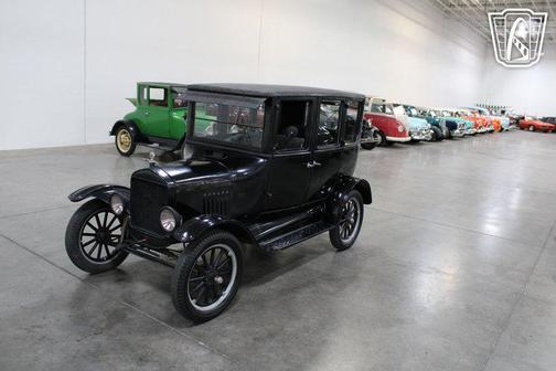 1925 Ford Model T 