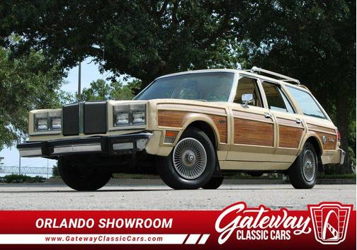 1981 Chrysler LeBaron Town and Country