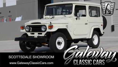 1977 Toyota Land Cruiser Base