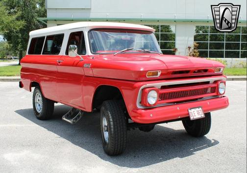1965 Chevrolet Suburban Base