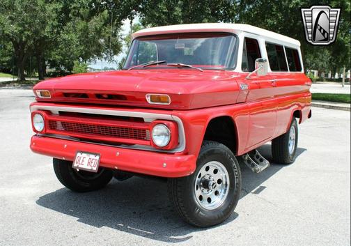 1965 Chevrolet Suburban Base
