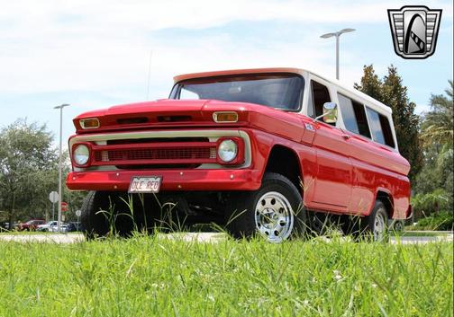 1965 Chevrolet Suburban Base