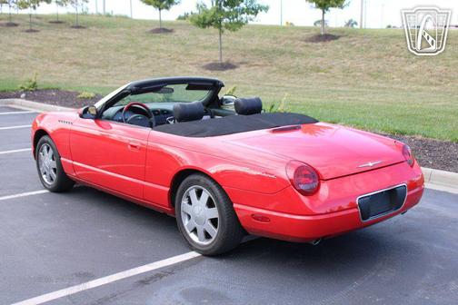 2002 Ford Thunderbird Base