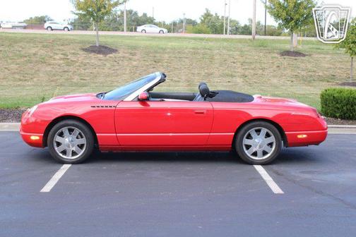 2002 Ford Thunderbird Base