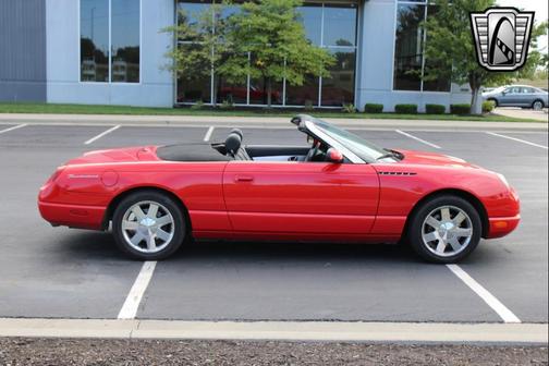 2002 Ford Thunderbird Base